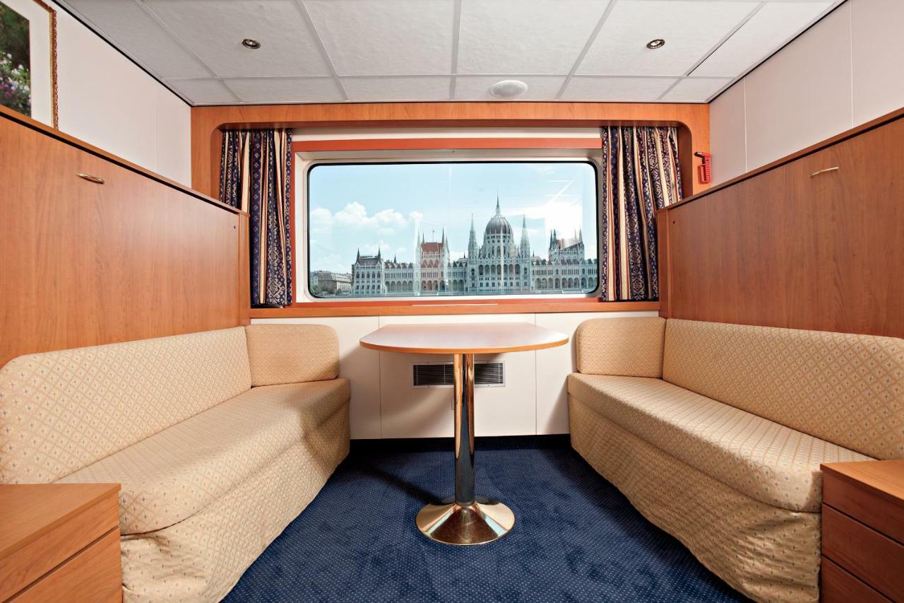 Fairtours Hotelschiff Dutch Melody**** * Keulen