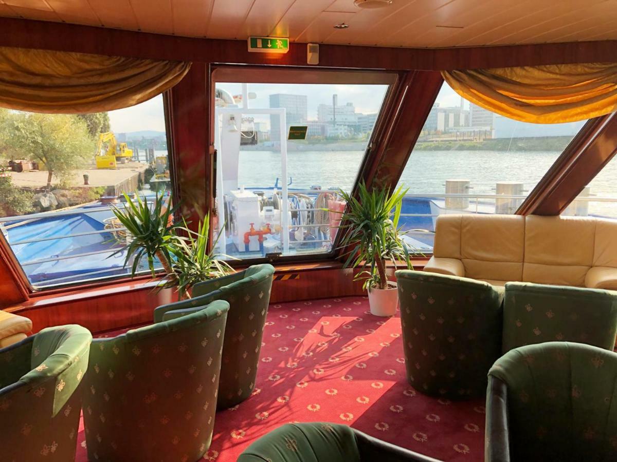 Botel Fairtours Hotelschiff Dutch Melody**** Keulen